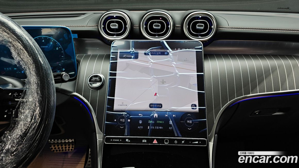 Mercedes-Benz GLC-Class GLC300 4MATIC AMG Line, 2026