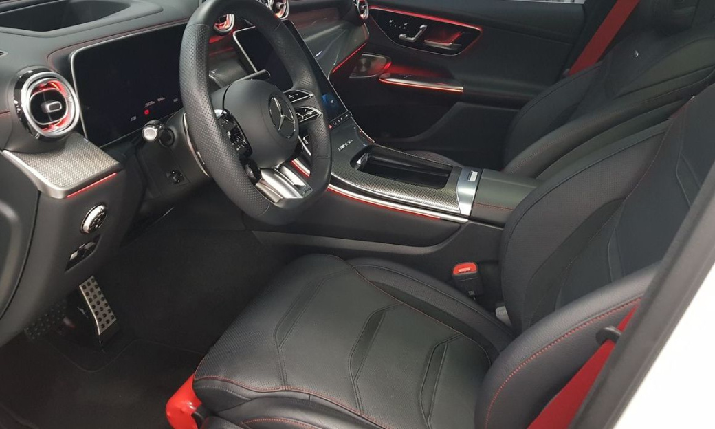 Mercedes-Benz GLC-Class AMG GLC43 4MATIC, 2025