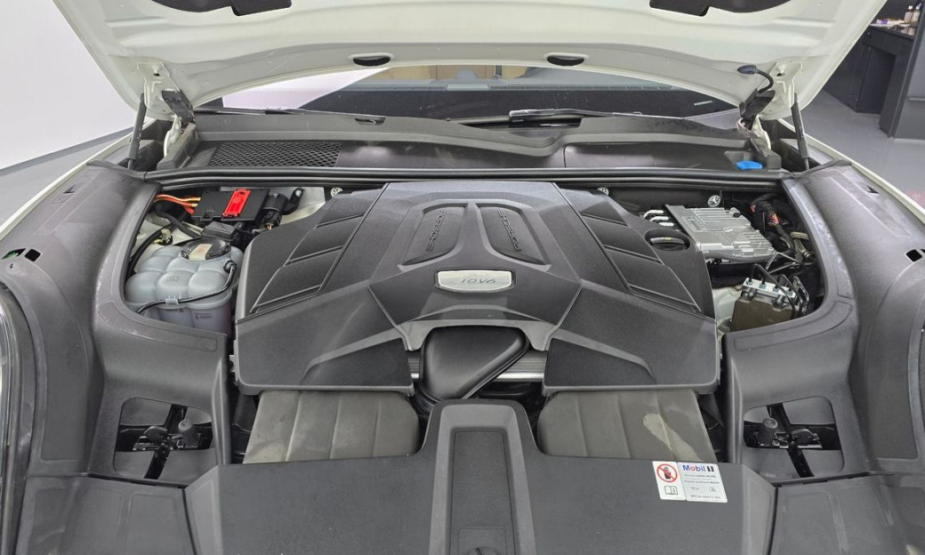 Porsche Cayenne 3.0 Coupe, 2023