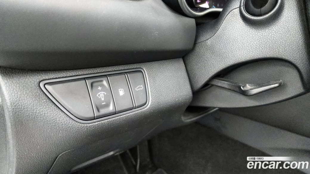 Genesis G70 Gasoline 2.0T 2WD, 2023
