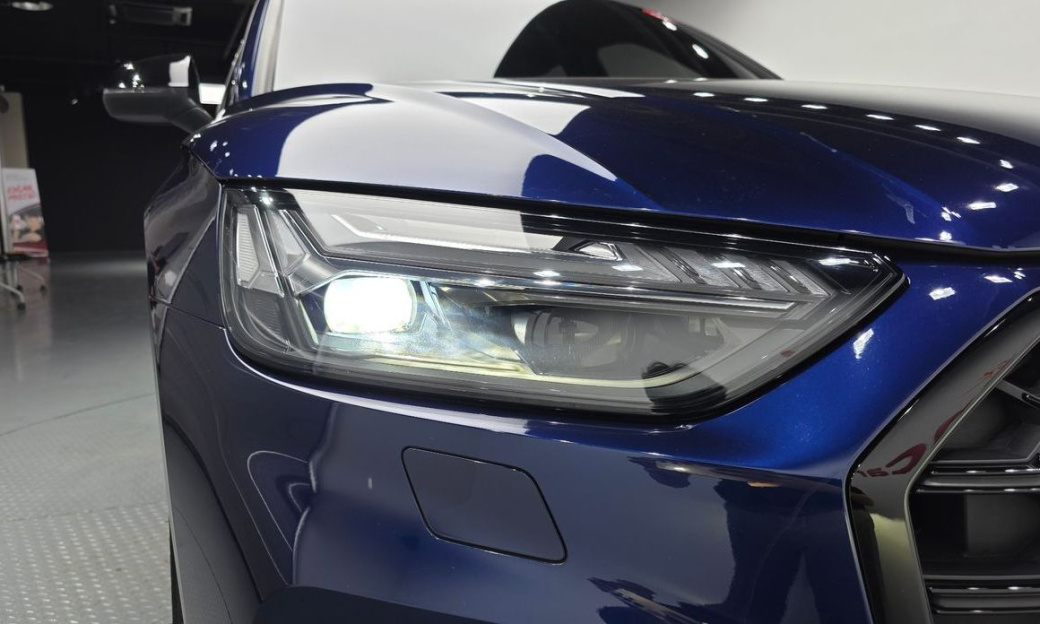 Audi Q5 45 TFSI Quattro Premium, 2024