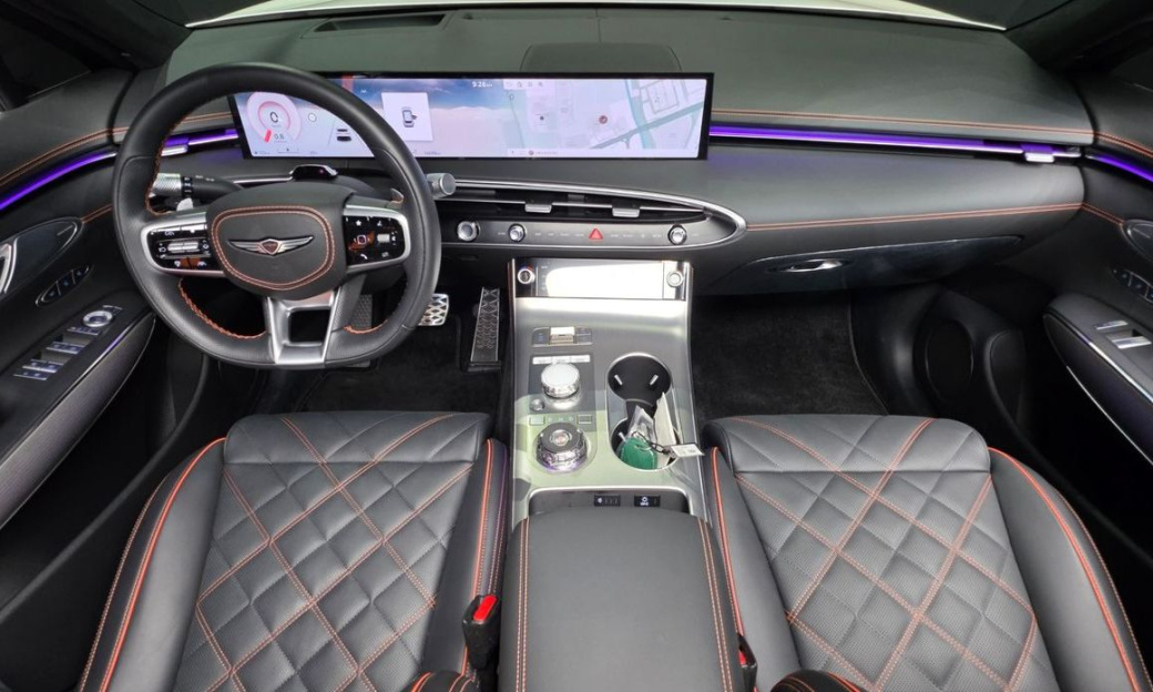 Genesis GV70 2.5T Gasoline AWD, 2025