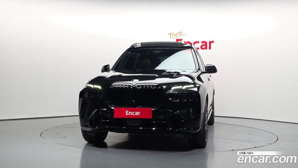 BMW X7 xDrive 40i M Sport 6STR, 2025