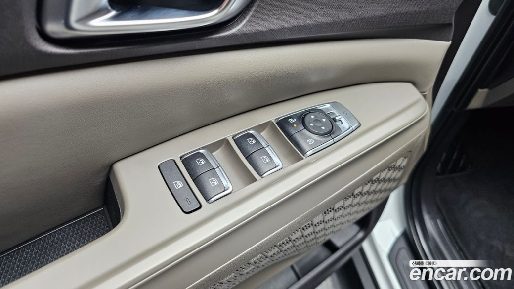 Kia Carnival 7-Seater Noblesse, 2025