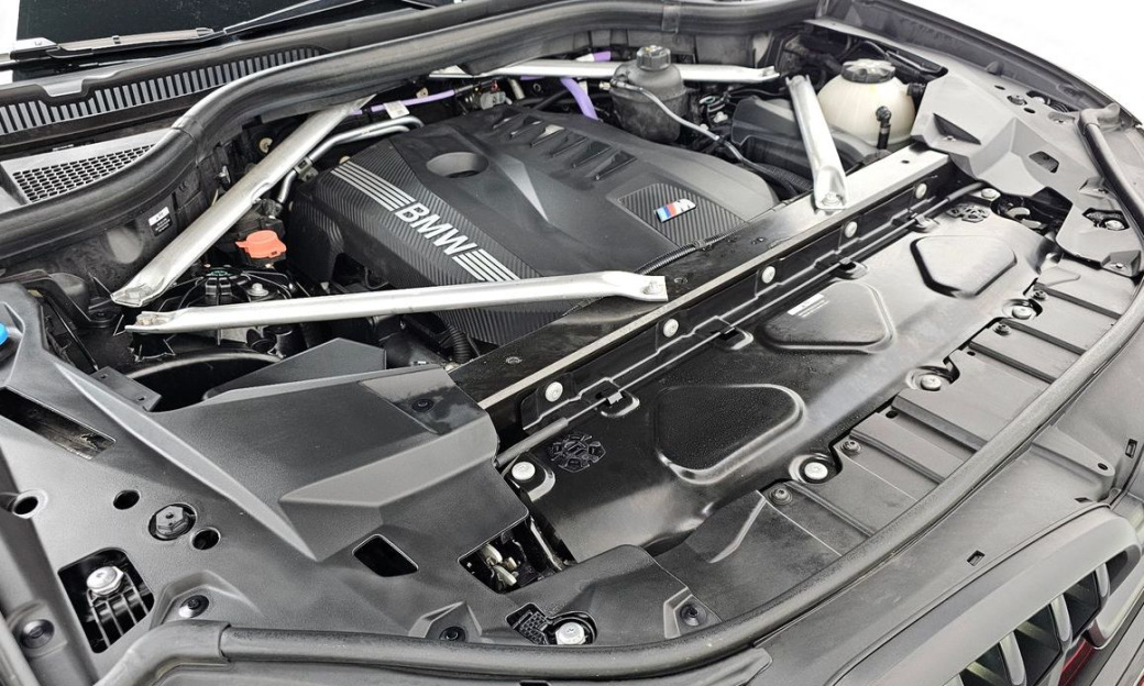 BMW X6 xDrive40i M Sport, 2025