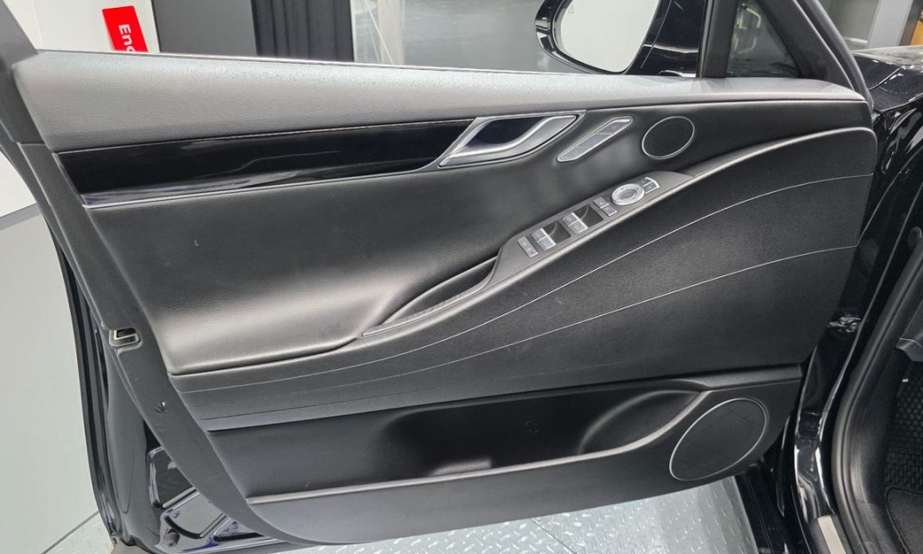 Genesis G80 Gasoline 2.5 Turbo AWD, 2022