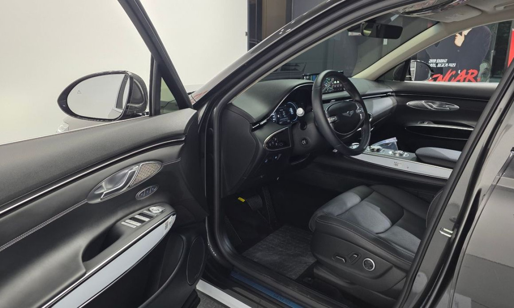 Genesis GV70 2.5T Gasoline 2WD, 2024