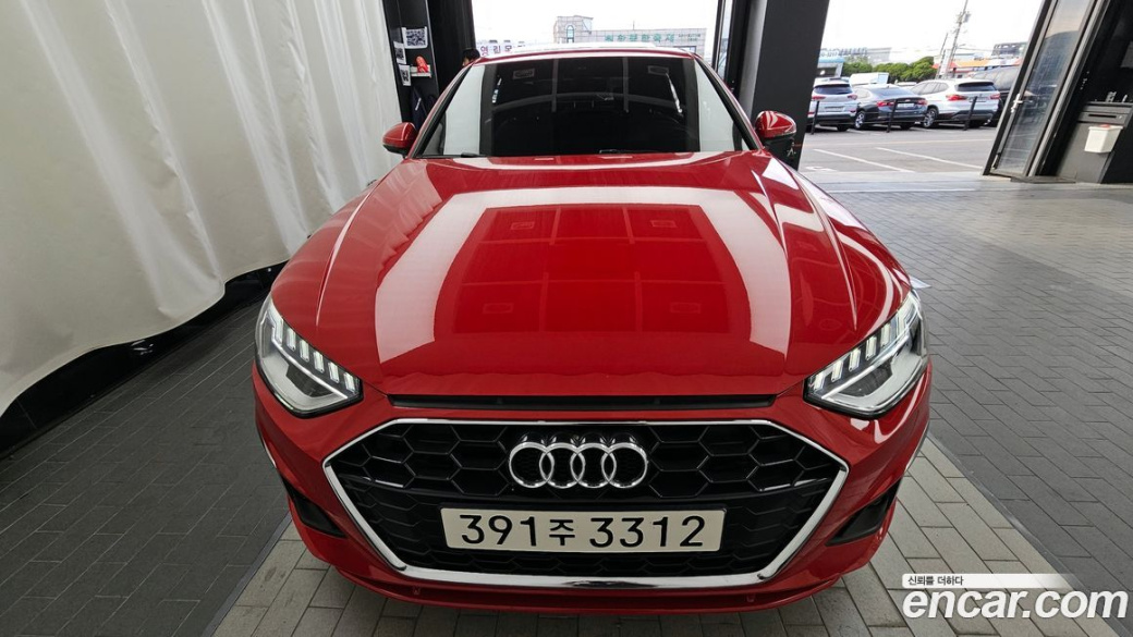Audi A4 35 TDI Premium, 2023