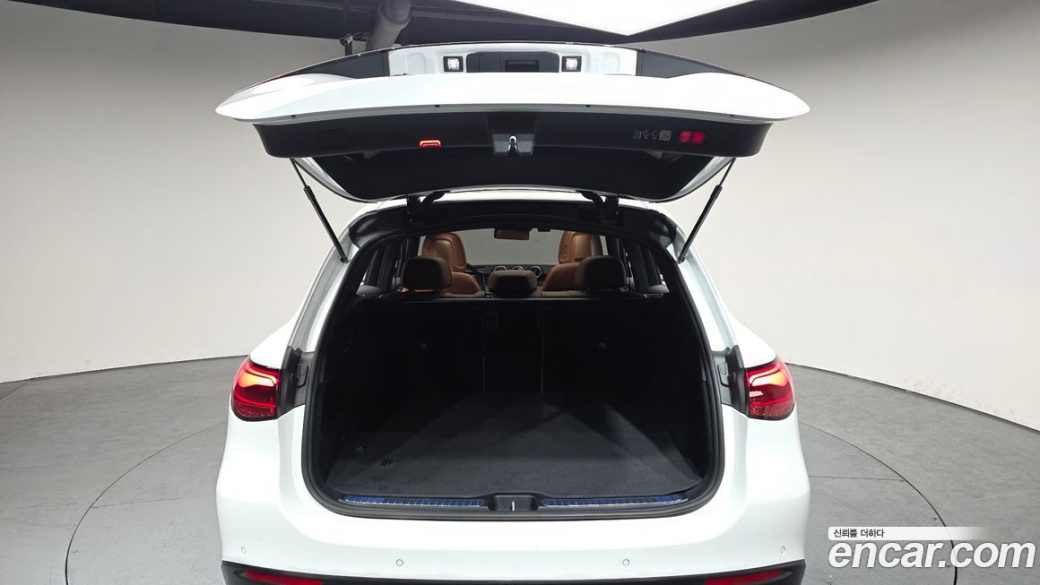 Mercedes-Benz GLC-Class GLC220 d 4MATIC, 2025