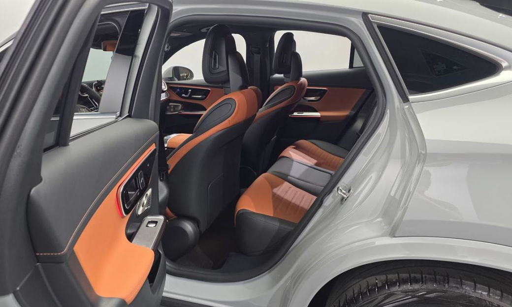 Mercedes-Benz GLC-Class GLC300 4MATIC Coupe, 2025