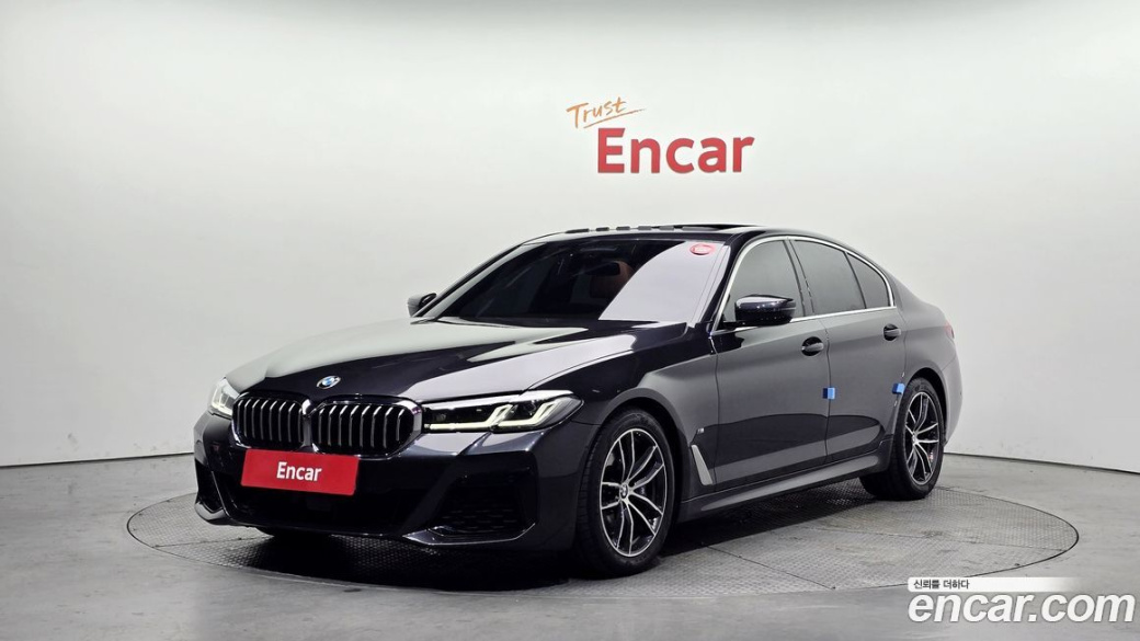BMW 5-Series 520i M Sport, 2022