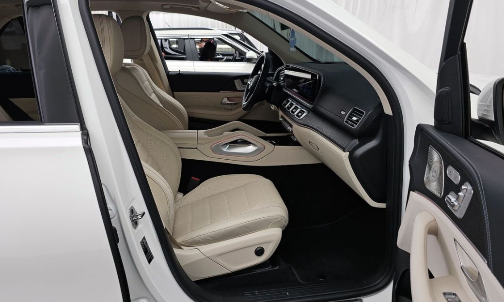 Mercedes-Benz GLE-Class GLE450 4MATIC, 2025