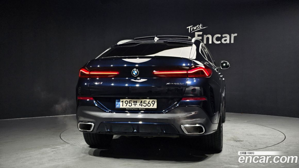 BMW X6 xDrive30d M Sport, 2022