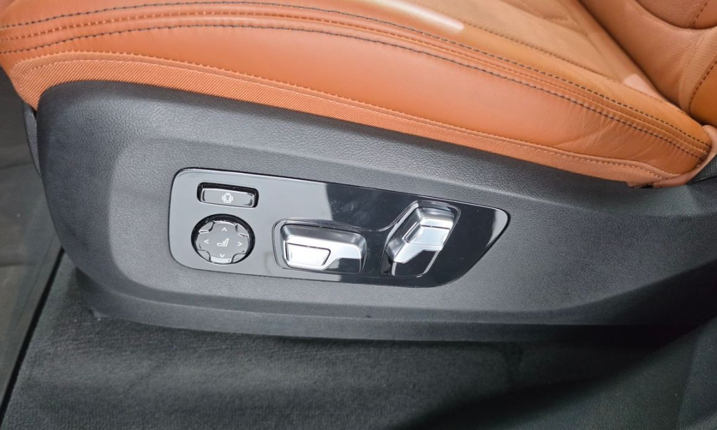 BMW X7 xDrive 40d M Sport 6STR, 2025