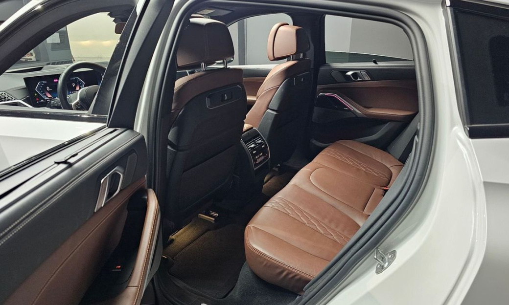BMW X6 xDrive40i M Sport, 2024