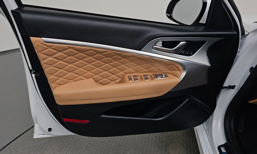 Genesis G70 Gasoline 2.5T 4WD, 2024