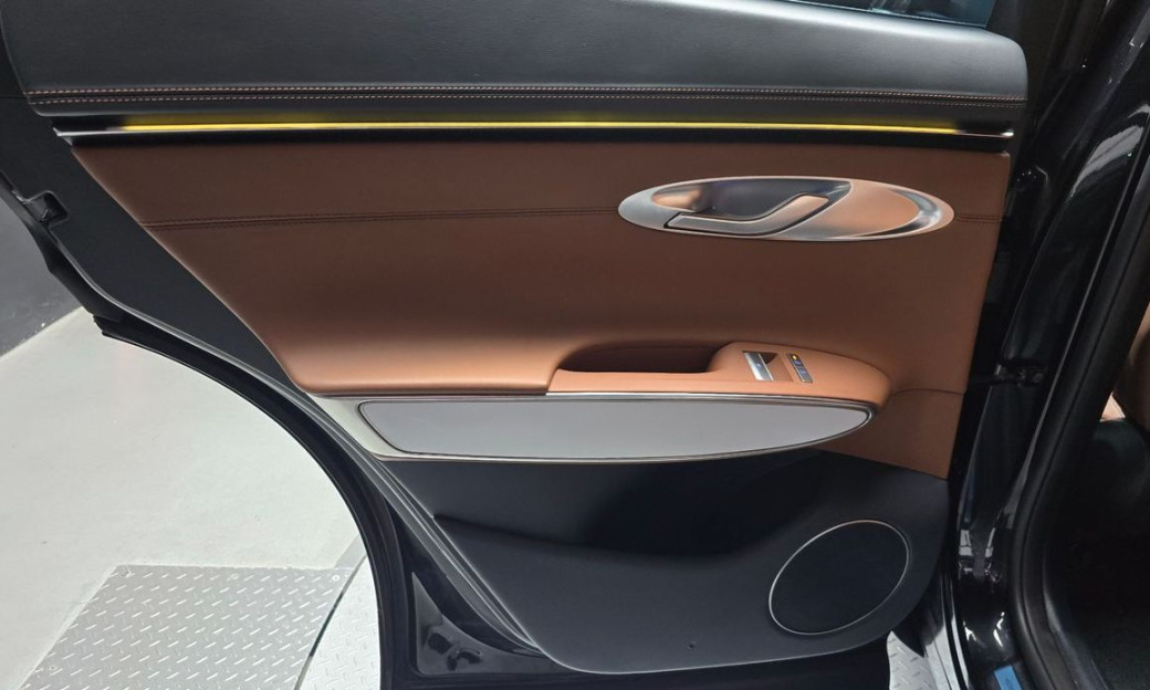Genesis GV70 2.5T Gasoline AWD, 2025
