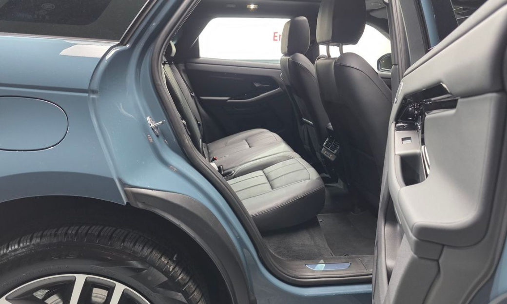 Land Rover Range Rover Evoque P250 Dynamic SE, 2025