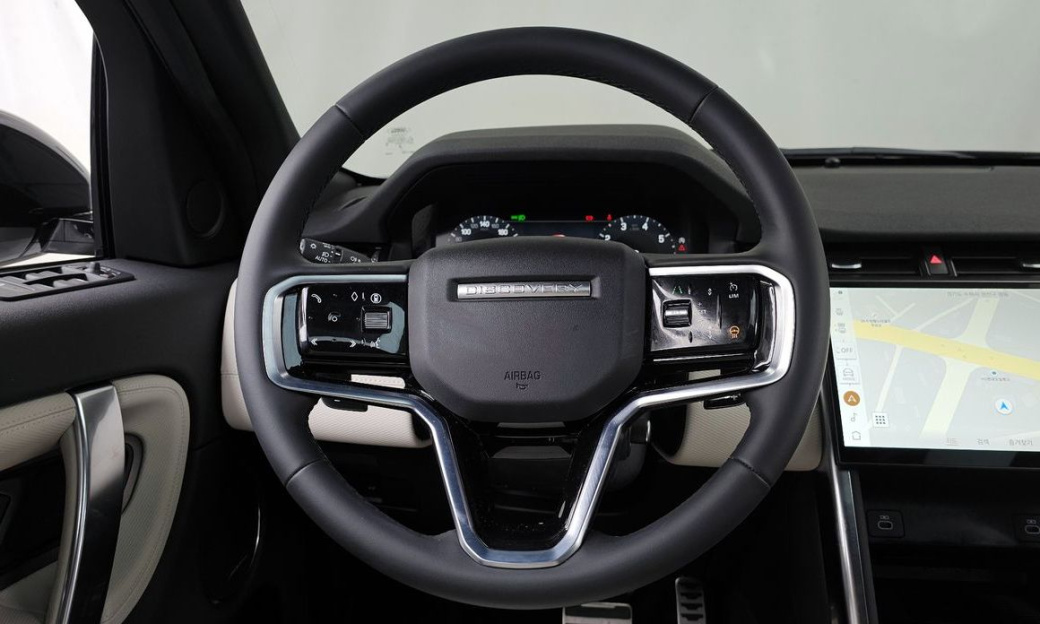 Land Rover Discovery Sport P250 Dynamic SE, 2025