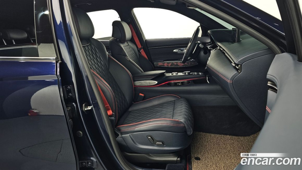 Genesis GV70 2.5T Gasoline AWD, 2024