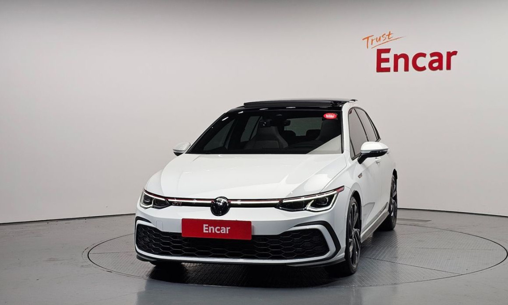 Volkswagen Golf 2.0 GTI, 2024