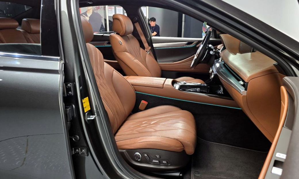 Genesis G80 Gasoline 2.5 Turbo AWD, 2022