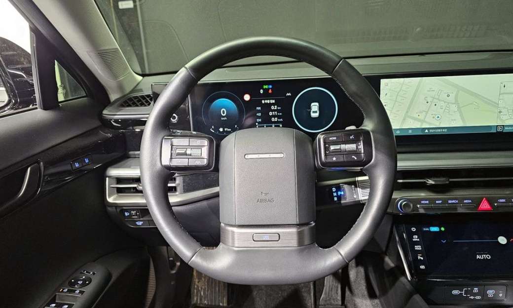 Hyundai Grandeur 2,5 Gasoline 2WD, 2025