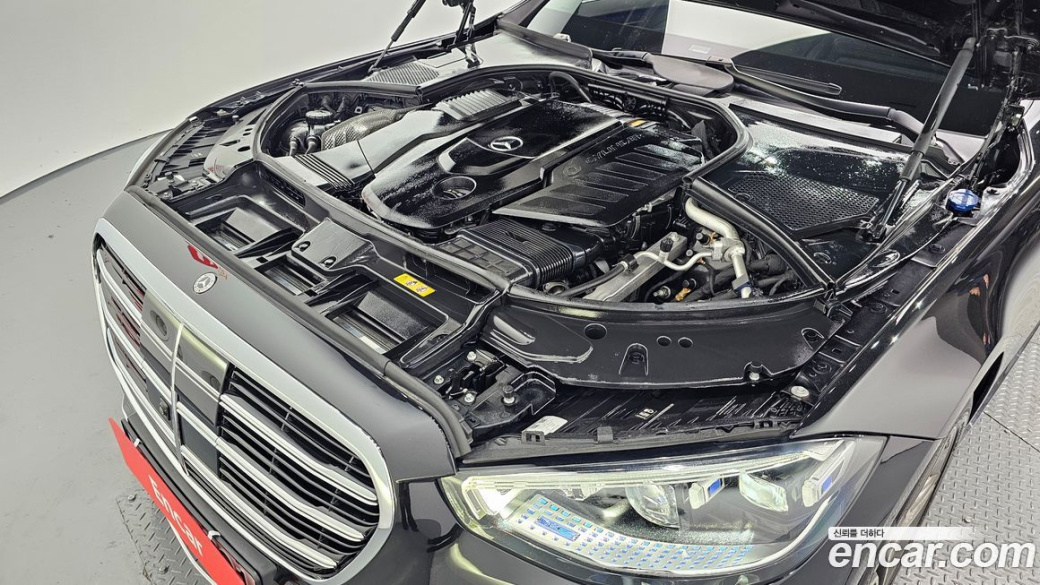 Mercedes-Benz S-Class S400 d 4MATIC, 2023