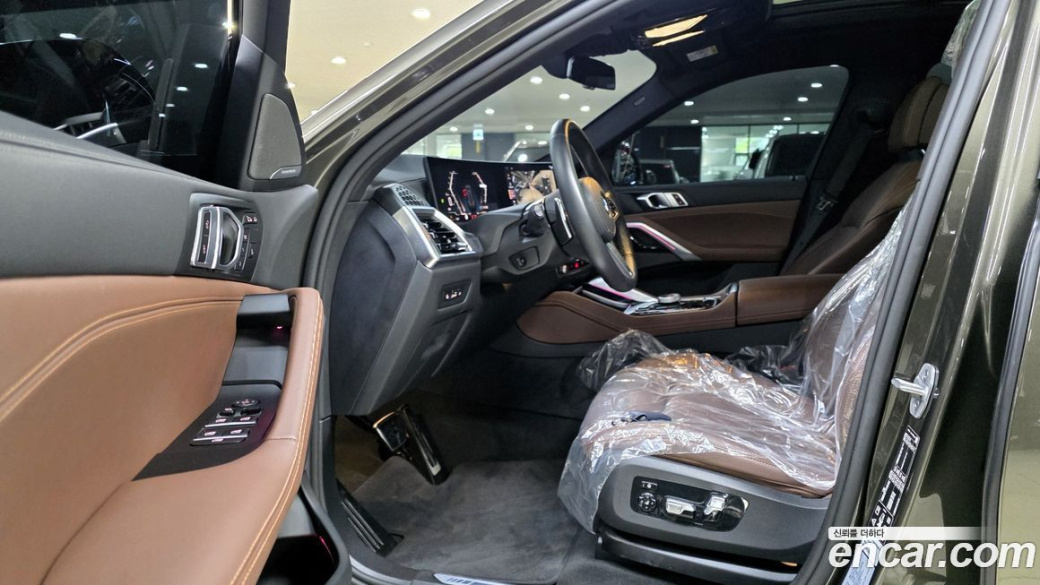 BMW X6 xDrive40i M Sport, 2025