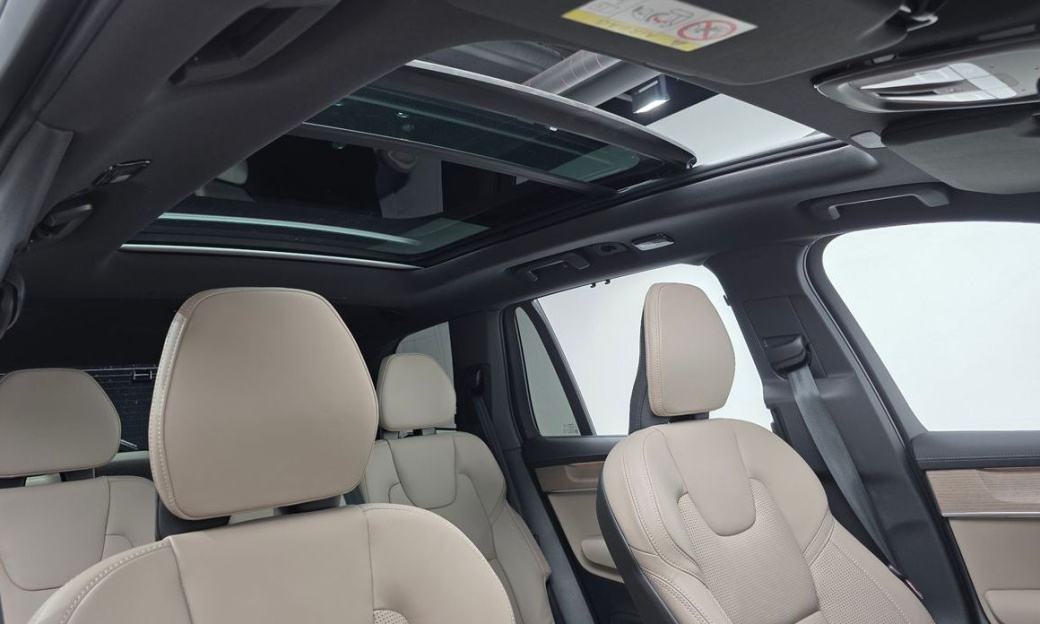 Volvo XC90 B6 Ultra Bright, 2026