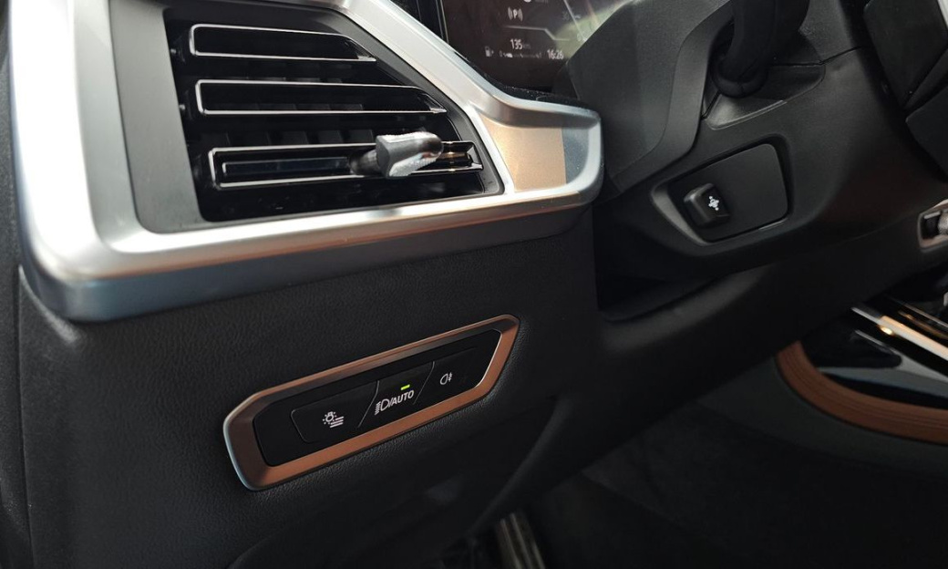 BMW X7 xDrive 40i M Sport 6STR, 2024