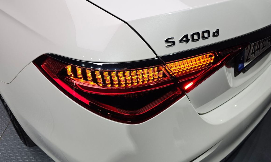 Mercedes-Benz S-Class S400 d 4MATIC, 2023