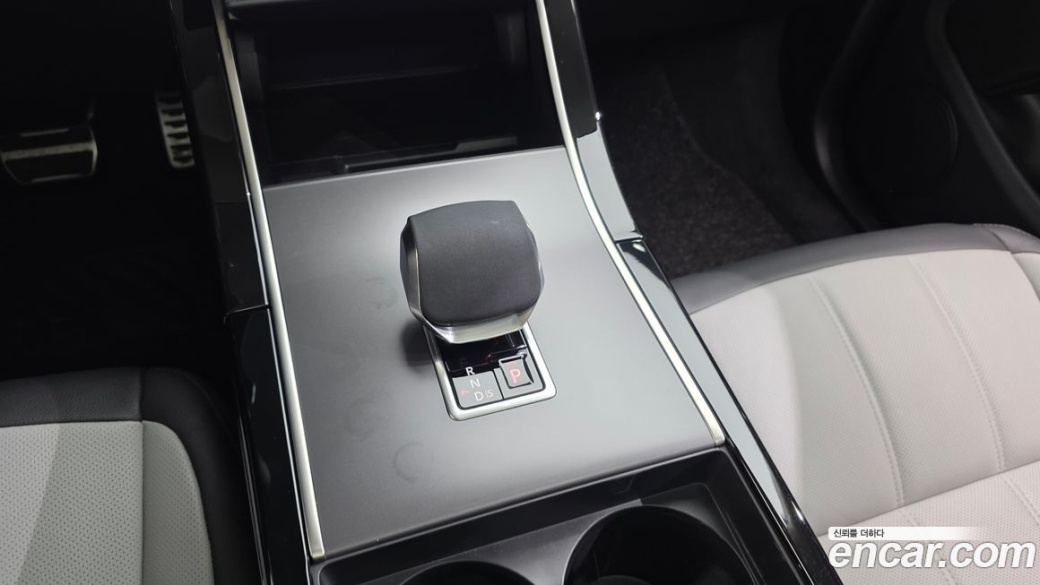 Land Rover Range Rover Evoque P250 Dynamic SE, 2025