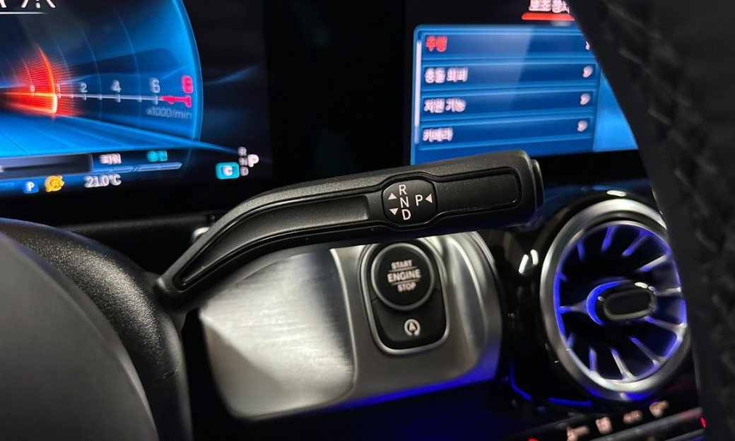 Mercedes-Benz GLB-Class AMG GLB35 4MATIC, 2025