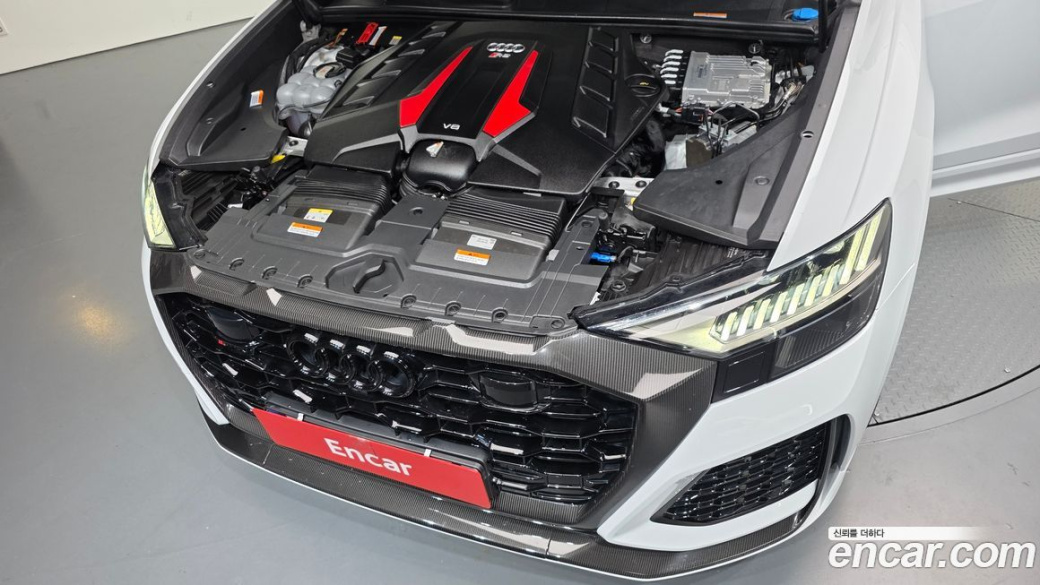 Audi RSQ8 4.0 TFSI Quattro, 2022