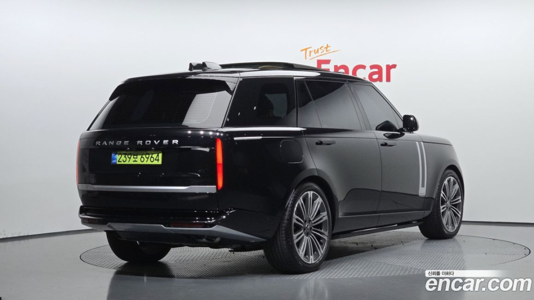 Land Rover Range Rover P530 Autobiography Long Wheel Base, 2025