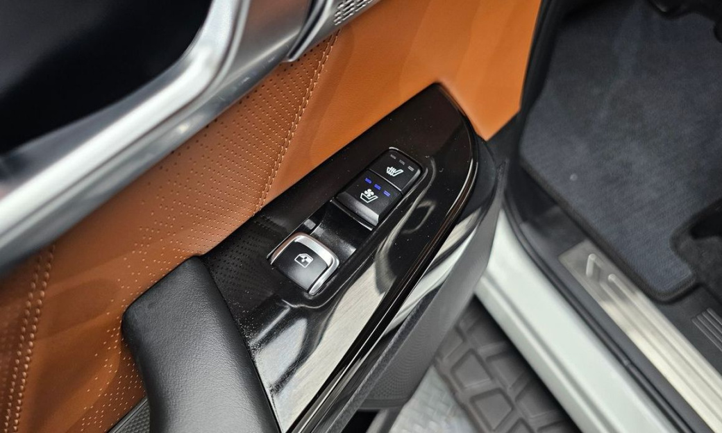 Kia Mohave Diesel 3.0 4WD 6-Seater, 2022