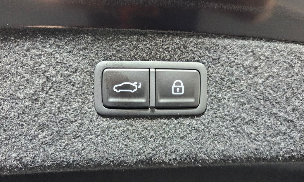 Genesis G80 Gasoline 2.5 Turbo 2WD, 2026