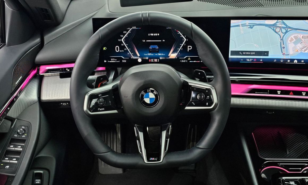BMW 5-Series 520i M Sport, 2025