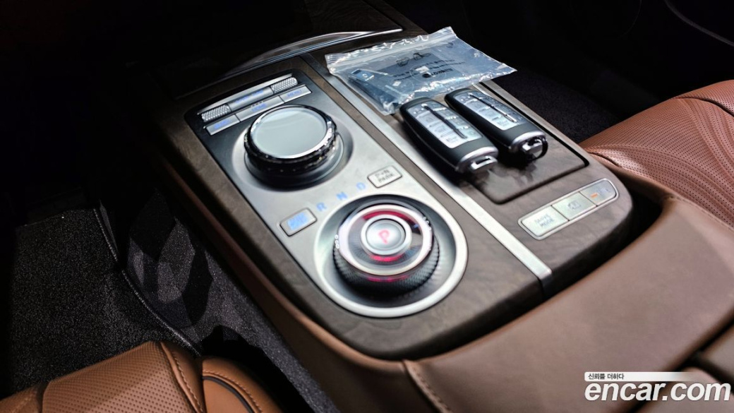 Genesis G80 Gasoline 2.5 Turbo AWD, 2024