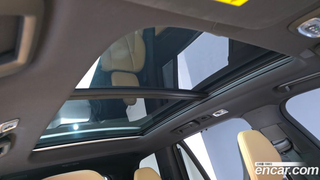 Volvo XC90 B6 Inscription, 2022