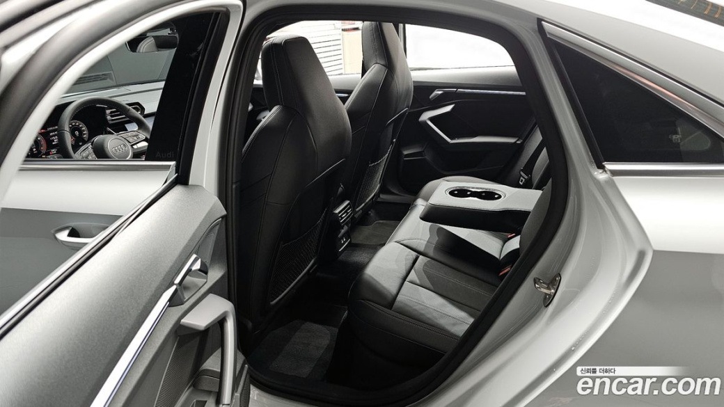 Audi A3 40 TFSI Premium, 2025