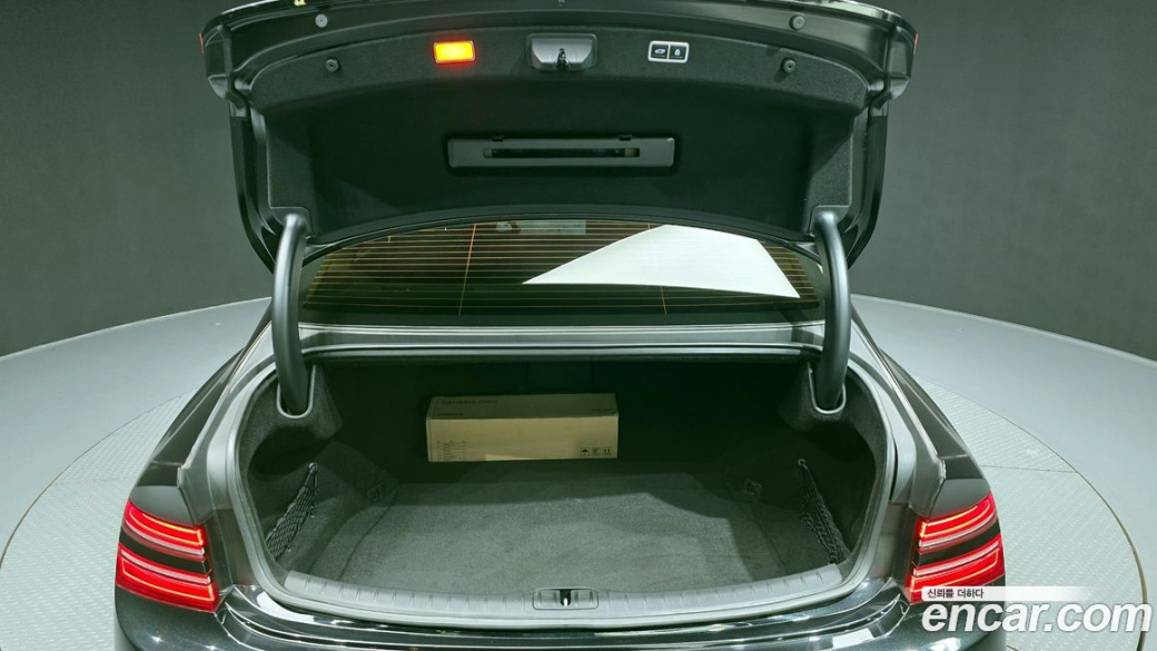 Genesis G80 Gasoline 2.5 Turbo AWD, 2025