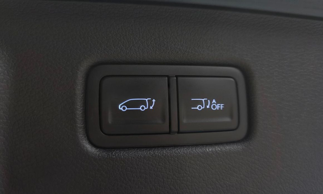 Hyundai Staria Tourer 9-Seater, 2025