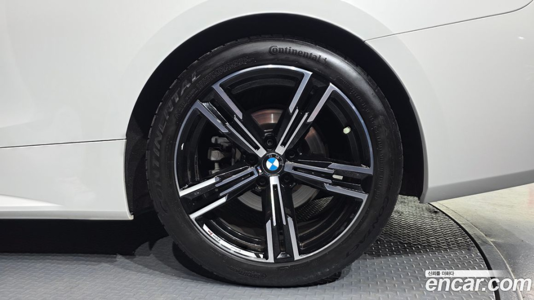 BMW 4-Series 420i M Sport Convertible, 2023