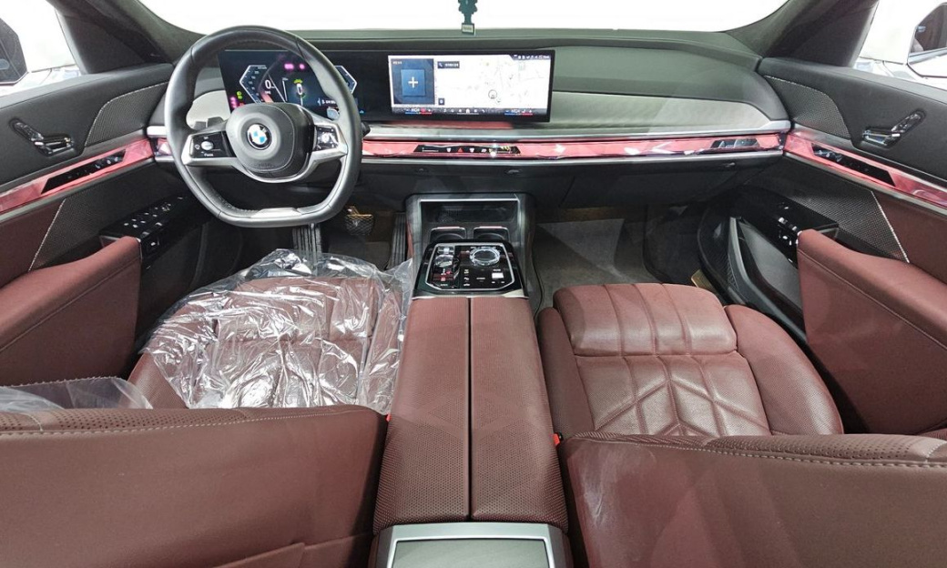 BMW 7-Series 740d xDrive Design Pure Excellence, 2023