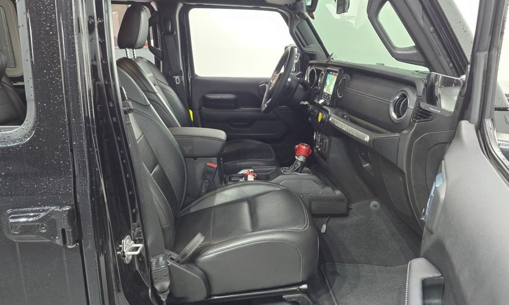 Jeep Wrangler 2.0 Overland 4Door, 2021
