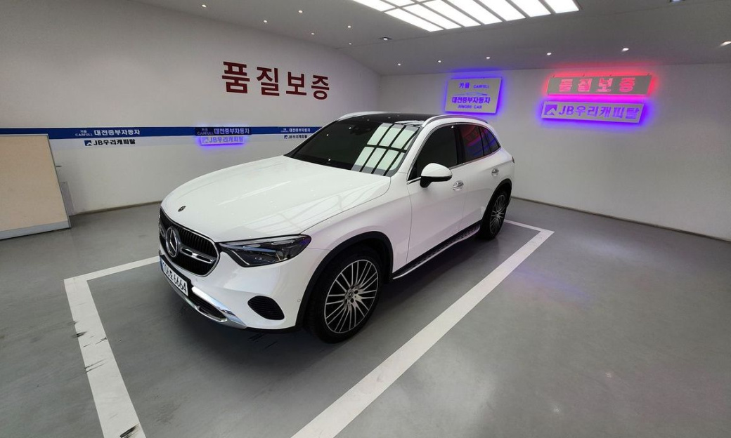 Mercedes-Benz GLC-Class GLC220 d 4MATIC, 2023
