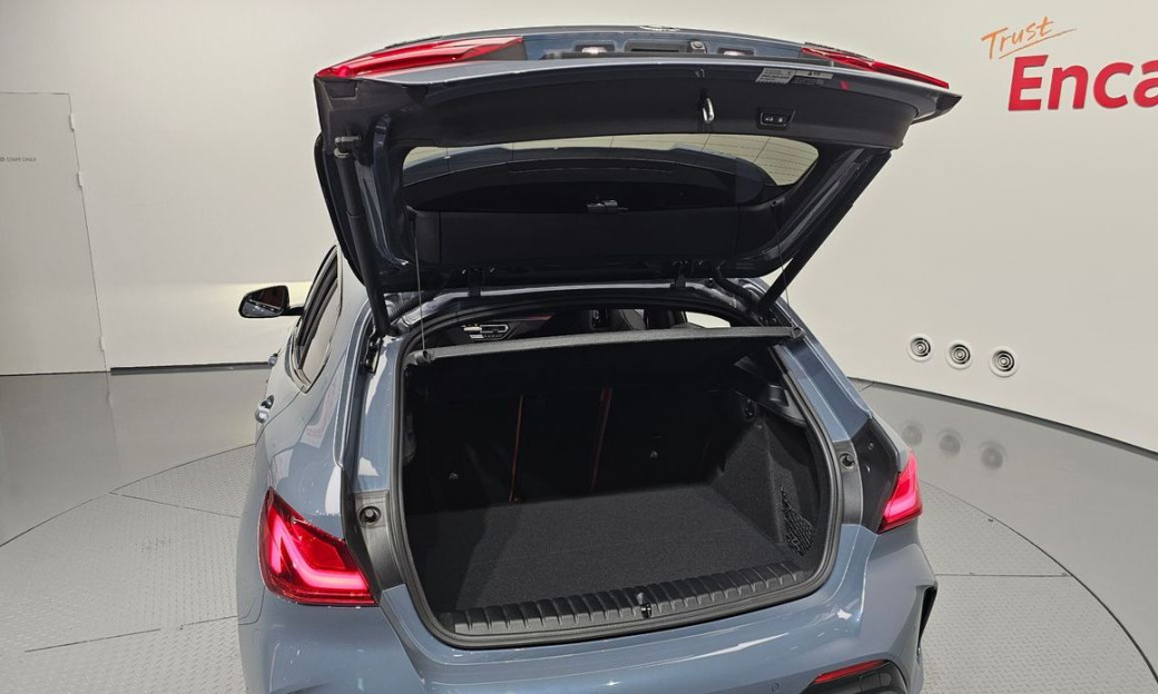 BMW 1-Series M135i xDrive, 2024