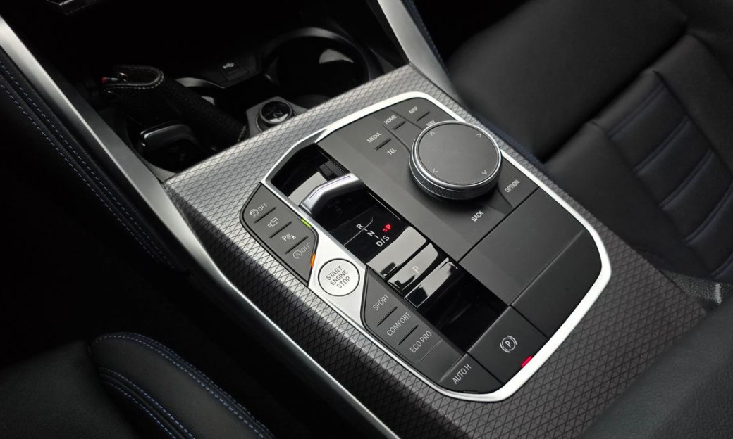 BMW 2-Series M240i xDrive Coupe, 2024